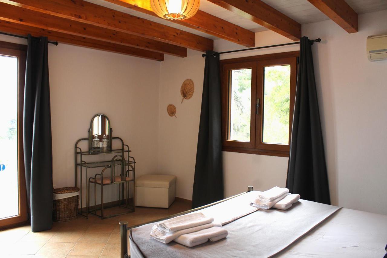 סקופלוס טאון Villa Tenedos מראה חיצוני תמונה